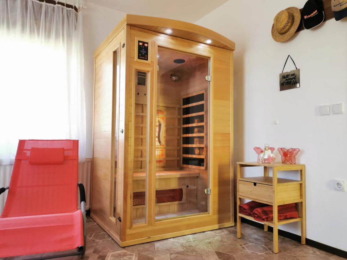 Urlaub Fuer Die Seele - Erholung Pur In Der Natur - Ferienhaus Mit Infrarotkabine & Relax-Raum Rucmanci Ngoại thất bức ảnh
