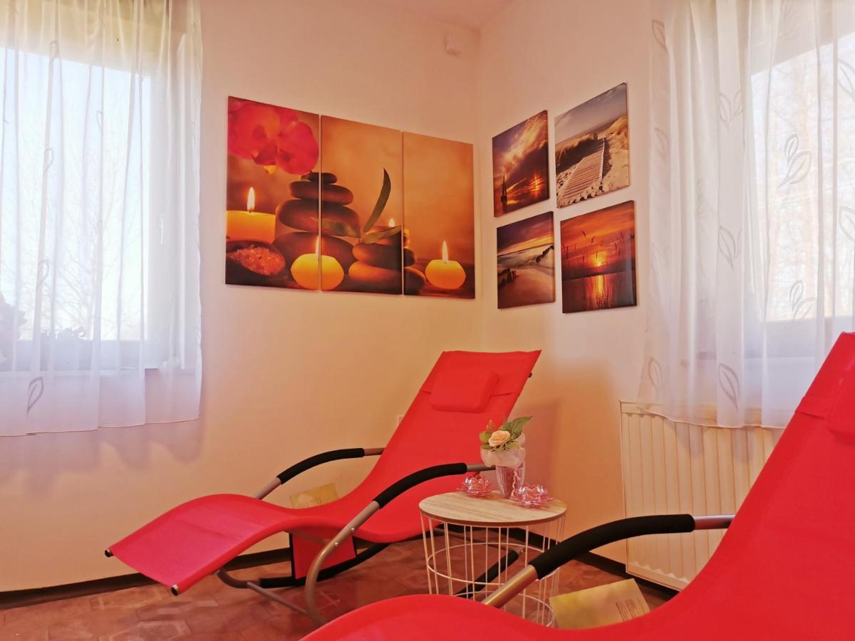 Urlaub Fuer Die Seele - Erholung Pur In Der Natur - Ferienhaus Mit Infrarotkabine & Relax-Raum Rucmanci Ngoại thất bức ảnh